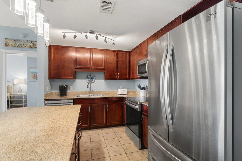 11 of 79 - 9860 S Thomas Drive 726, Panama City Beach, FL