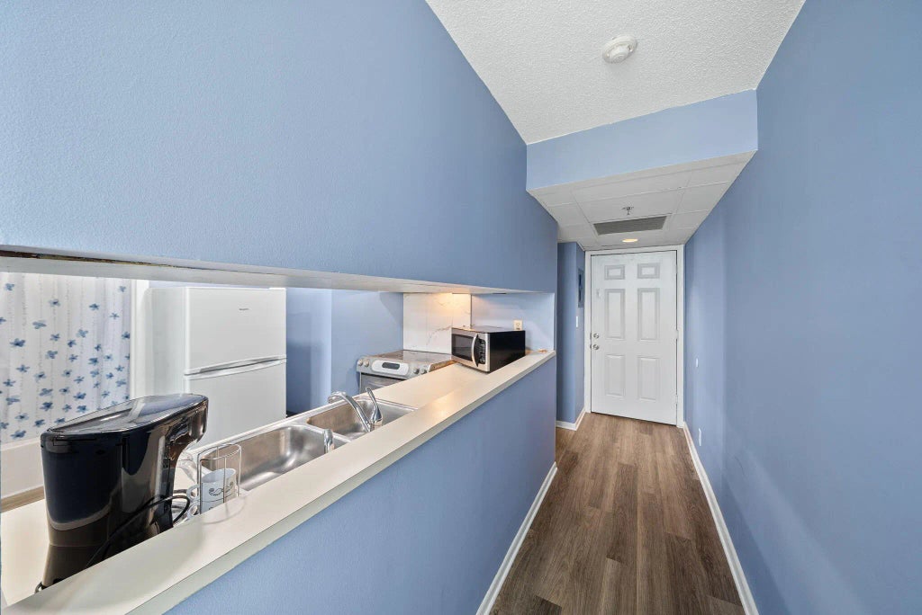 18 of 48 - 9850 S Thomas Drive Unit 1012w, Panama City, FL