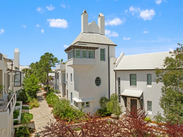 Photo of Listing #979061