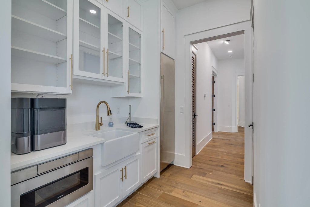 121 of 143 - 602 Lagoon Dr Drive, Destin, FL