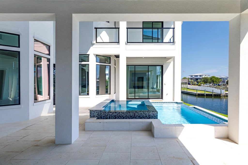 13 of 143 - 602 Lagoon Dr Drive, Destin, FL