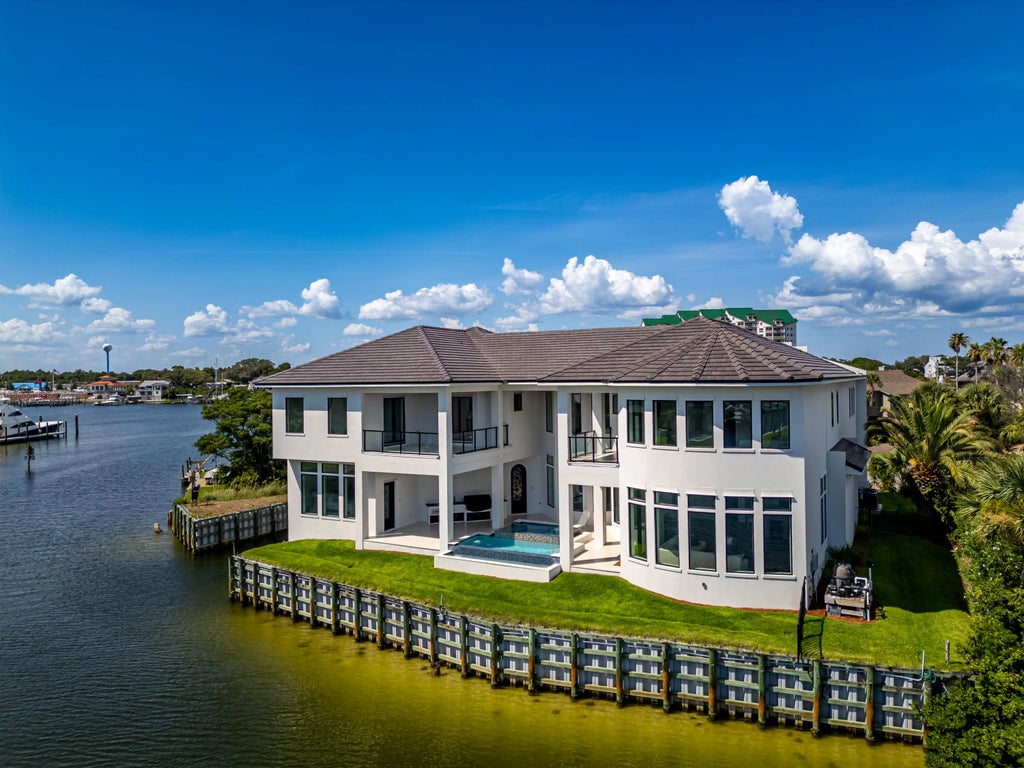 132 of 143 - 602 Lagoon Dr Drive, Destin, FL