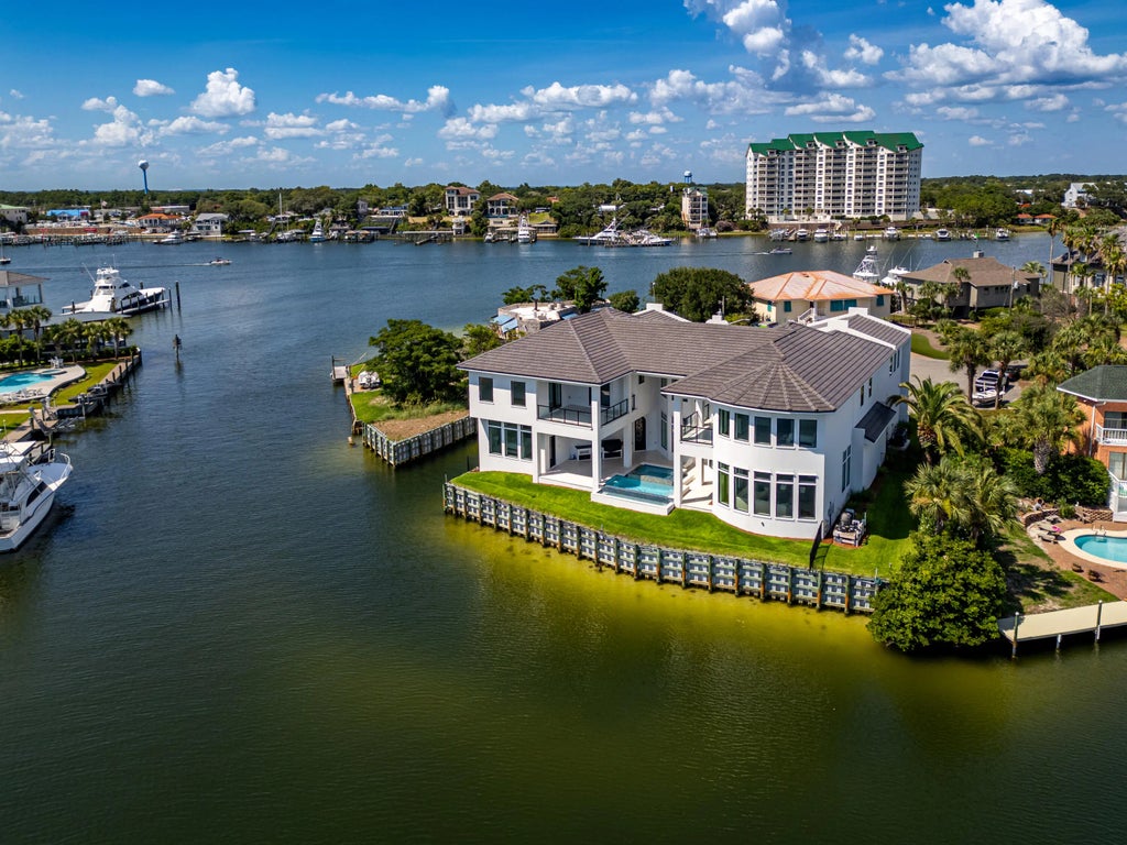 133 of 143 - 602 Lagoon Dr Drive, Destin, FL