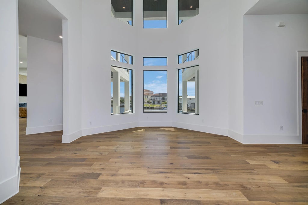 16 of 143 - 602 Lagoon Dr Drive, Destin, FL