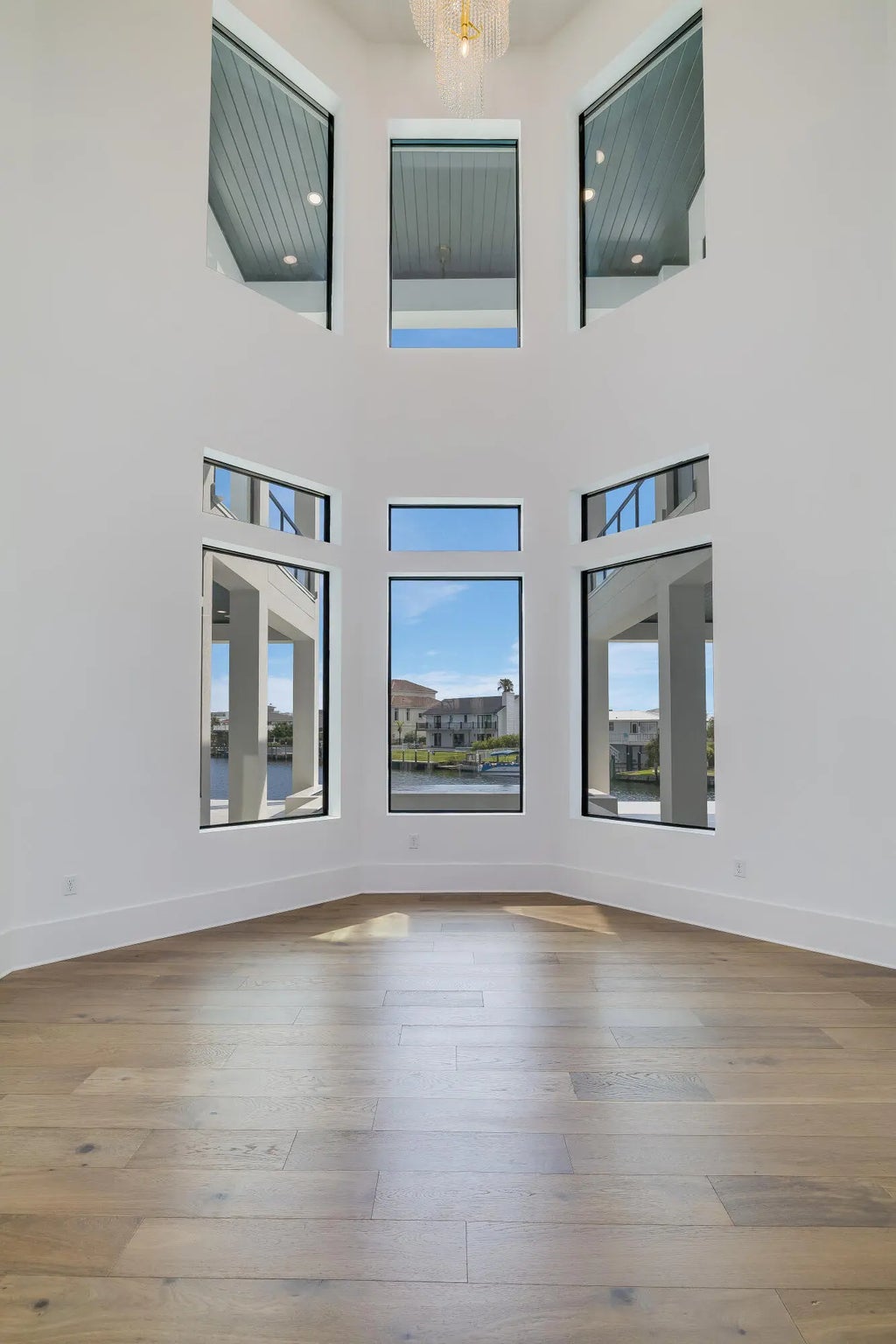 17 of 143 - 602 Lagoon Dr Drive, Destin, FL