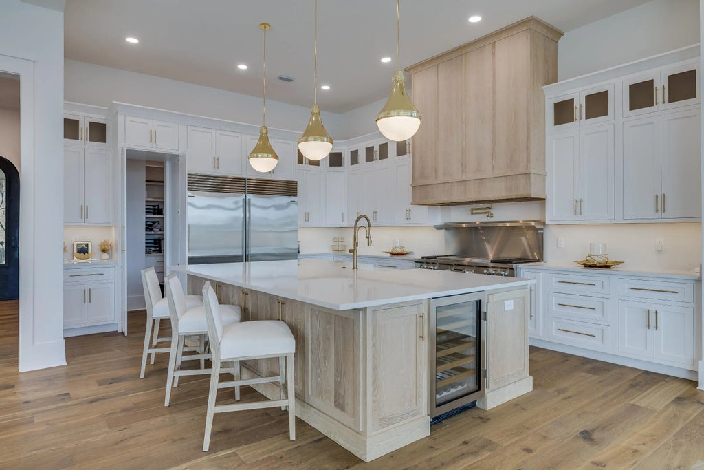 27 of 143 - 602 Lagoon Dr Drive, Destin, FL