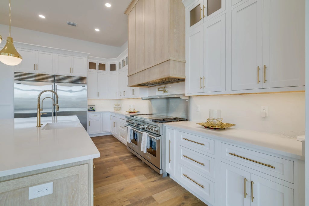 29 of 143 - 602 Lagoon Dr Drive, Destin, FL