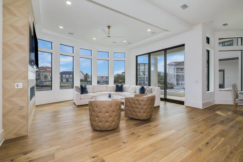 40 of 143 - 602 Lagoon Dr Drive, Destin, FL