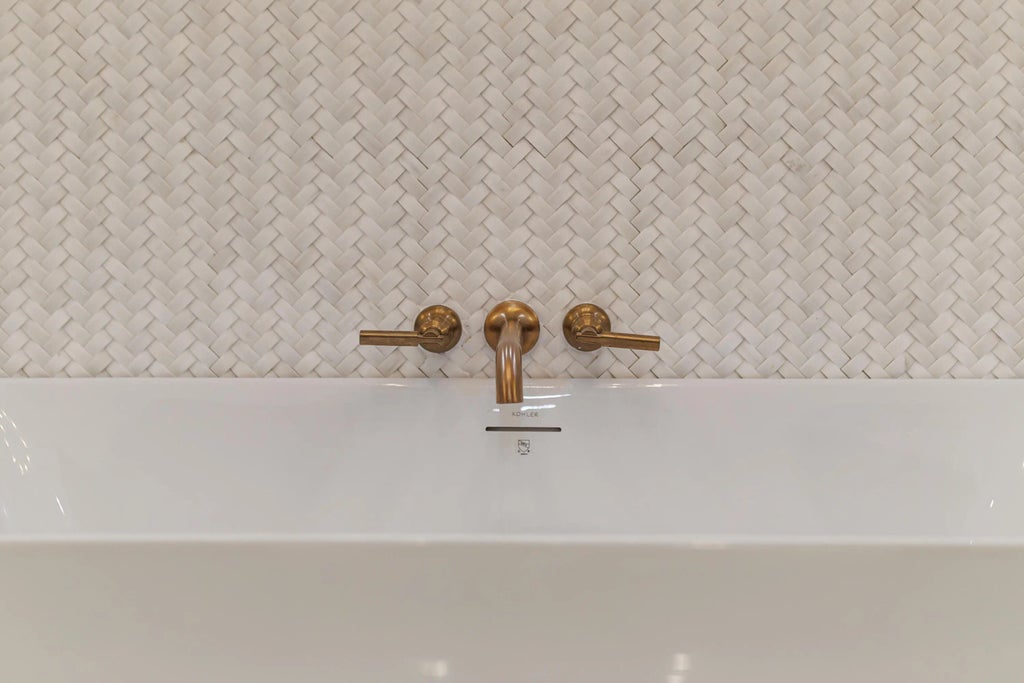 65 of 143 - 602 Lagoon Dr Drive, Destin, FL