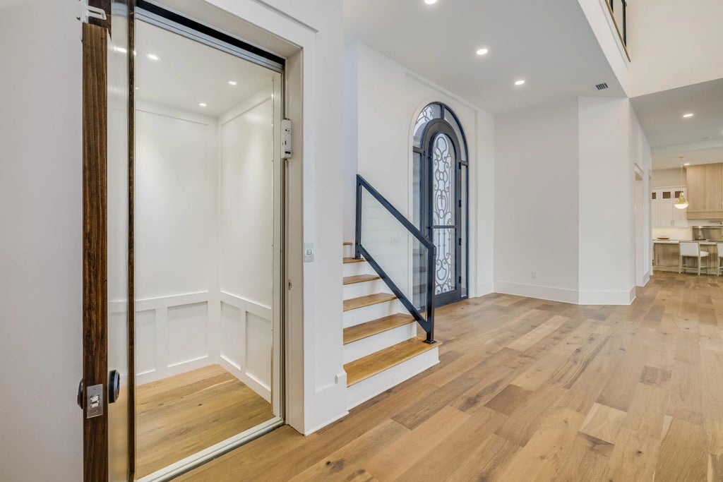 69 of 143 - 602 Lagoon Dr Drive, Destin, FL