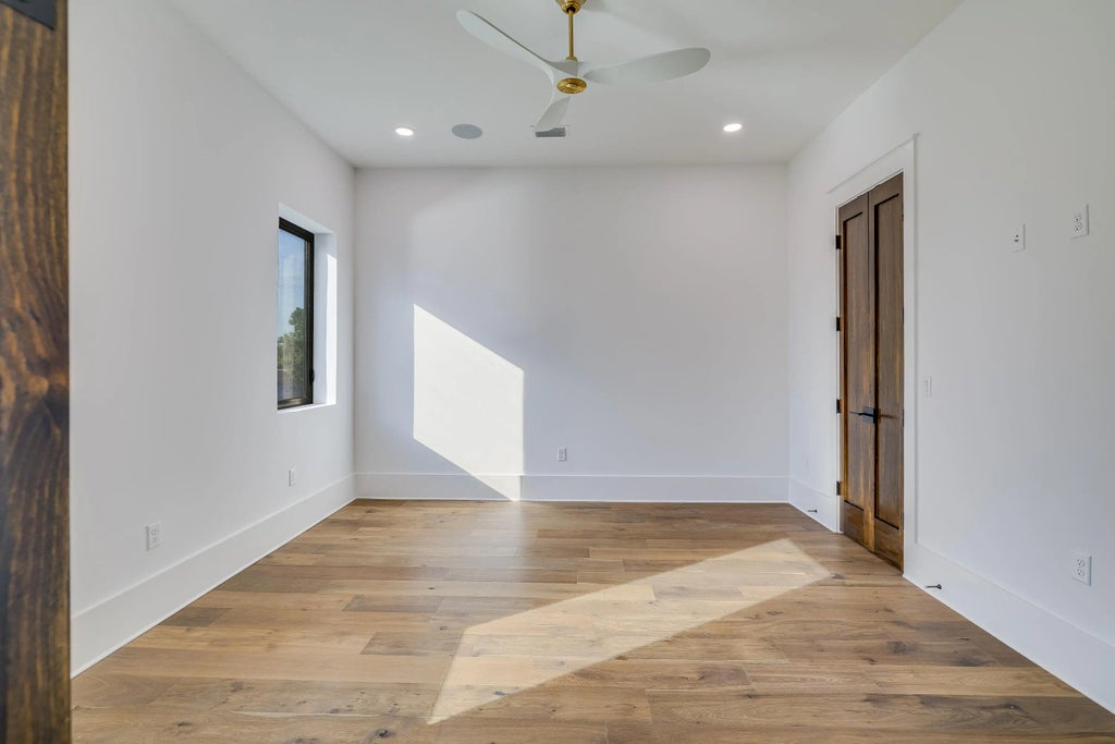 80 of 143 - 602 Lagoon Dr Drive, Destin, FL