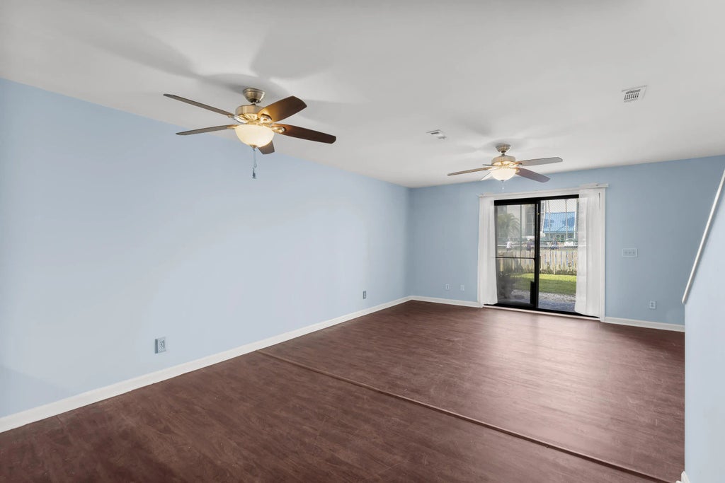 13 of 40 - 6215 Thomas Drive 129, Panama City Beach, FL