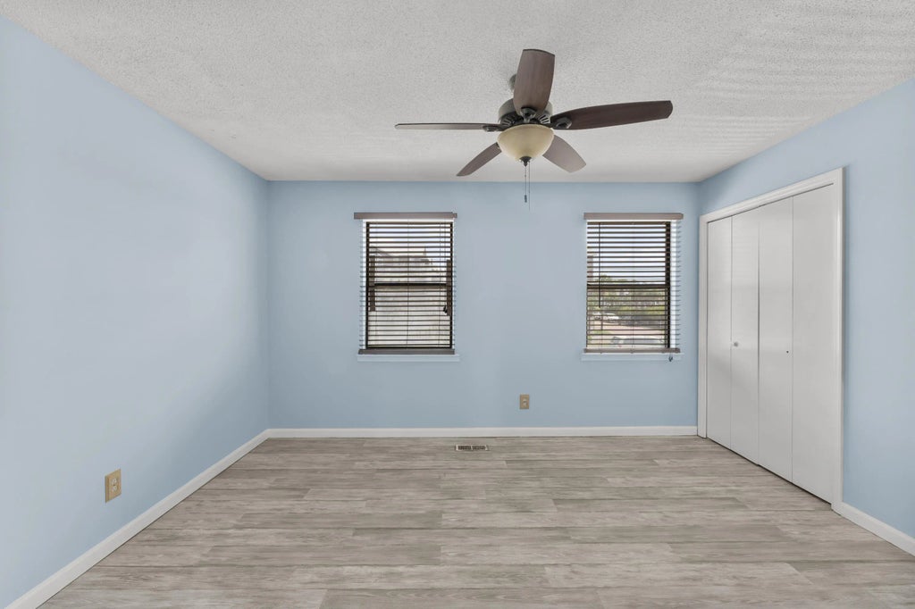 19 of 40 - 6215 Thomas Drive 129, Panama City Beach, FL