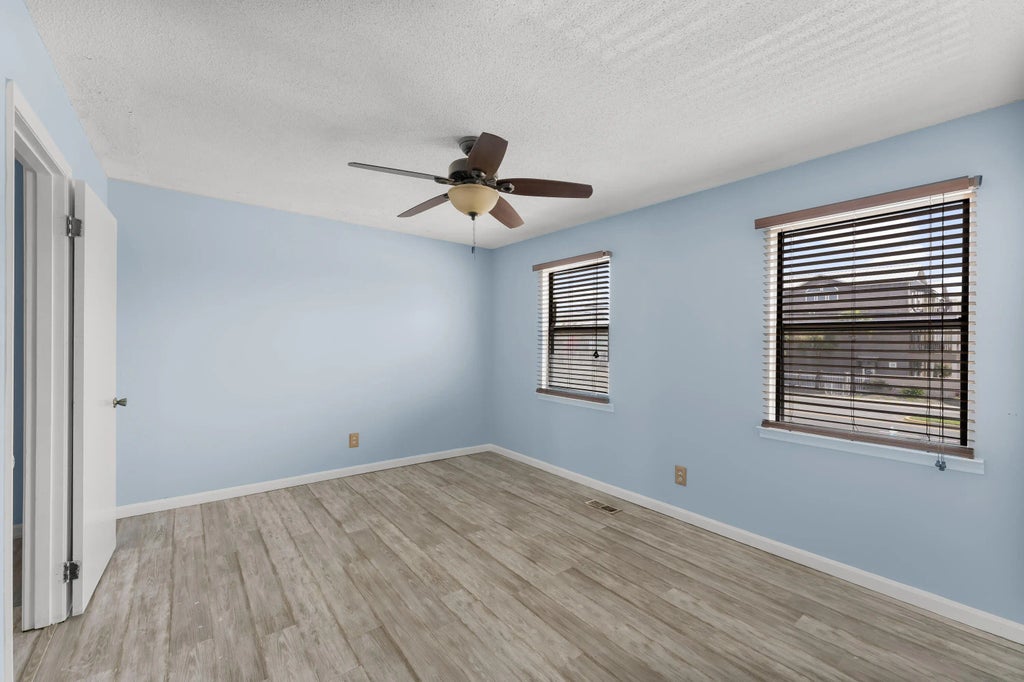 21 of 40 - 6215 Thomas Drive 129, Panama City Beach, FL