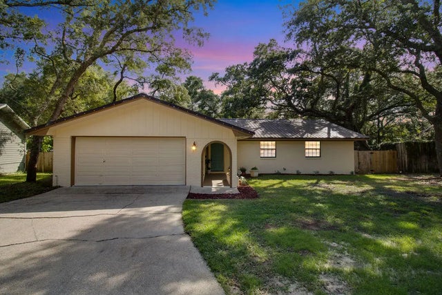 651 Caribbean Way, Niceville