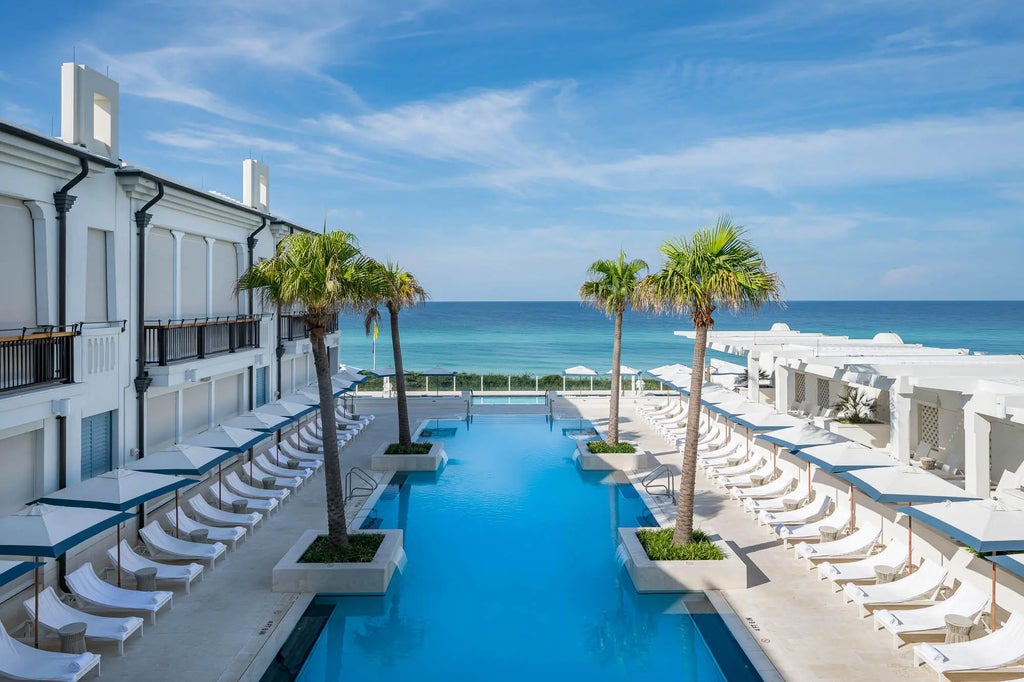 27 Admiralty Row 305, Alys Beach