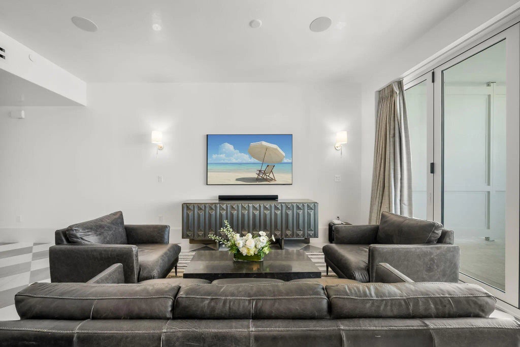 16 of 96 - 27 Admiralty Row 305, Alys Beach, FL