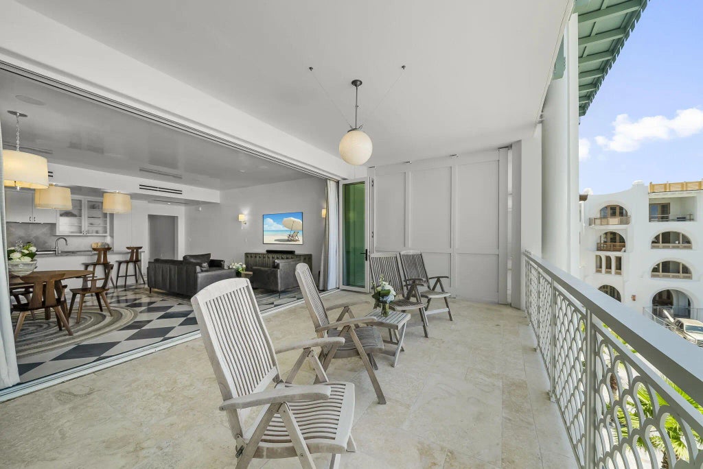 37 of 96 - 27 Admiralty Row 305, Alys Beach, FL