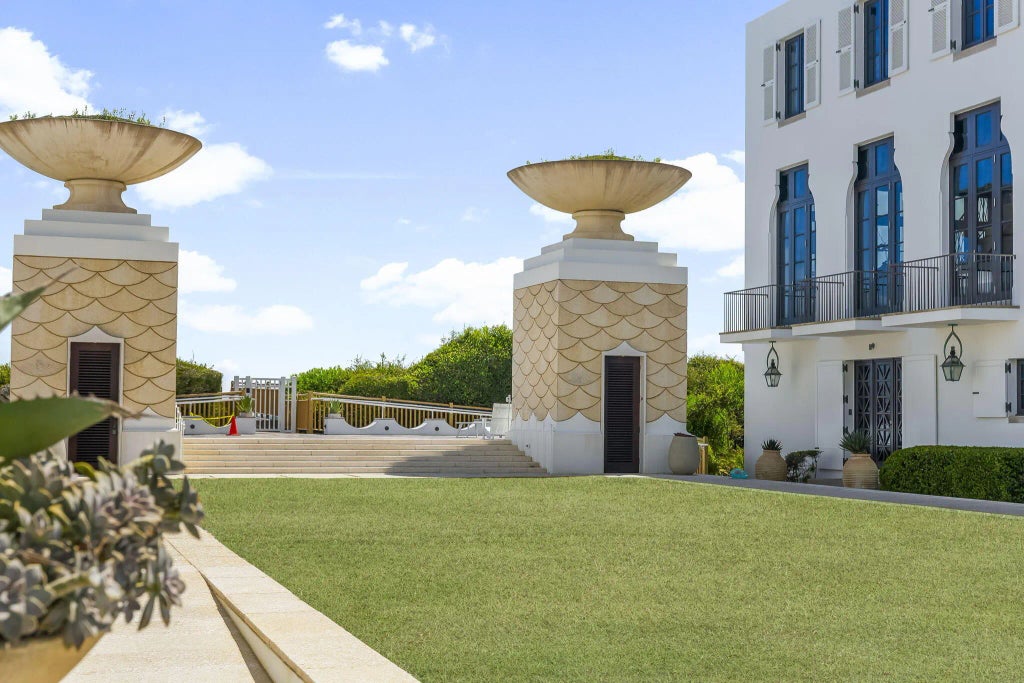 73 of 96 - 27 Admiralty Row 305, Alys Beach, FL