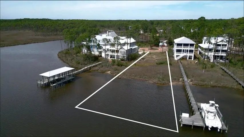 Photo of Listing #981349