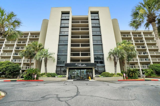 Photo of Listing #981578