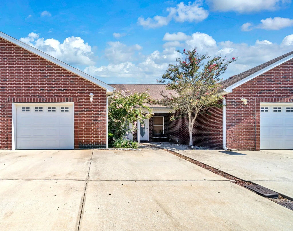 1 of 20 - 1014 Airport Road 129, Destin, FL