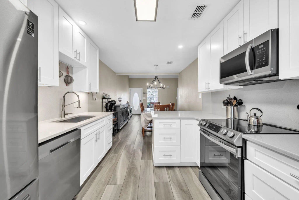 10 of 20 - 1014 Airport Road 129, Destin, FL