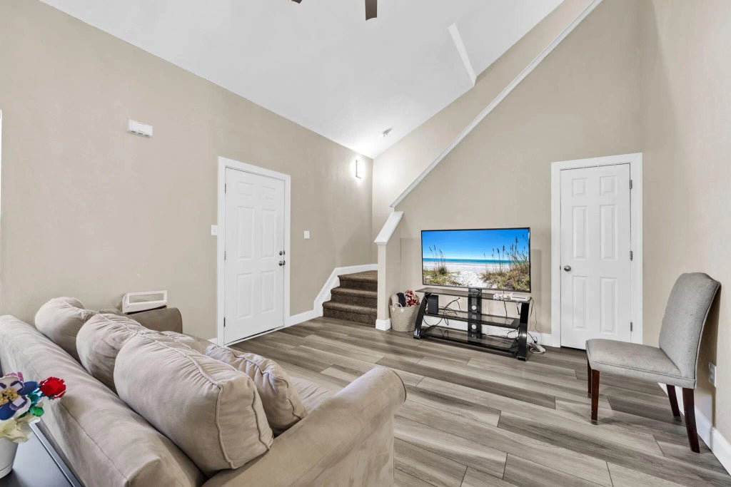 4 of 20 - 1014 Airport Road 129, Destin, FL