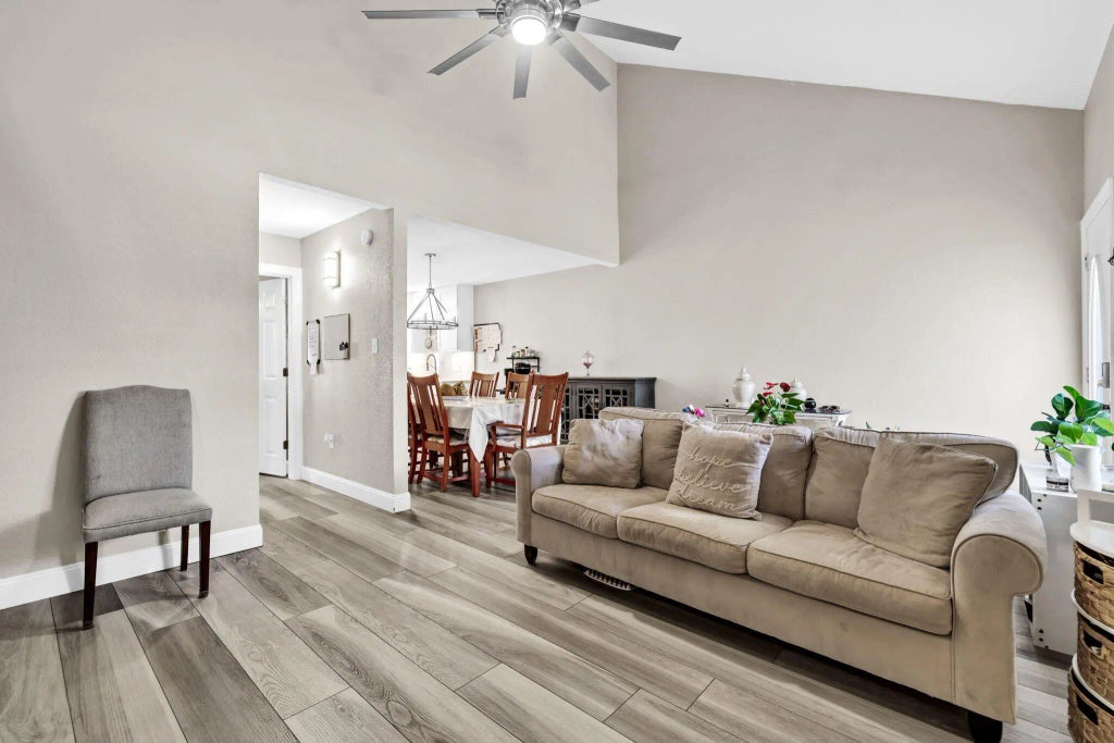 6 of 20 - 1014 Airport Road 129, Destin, FL