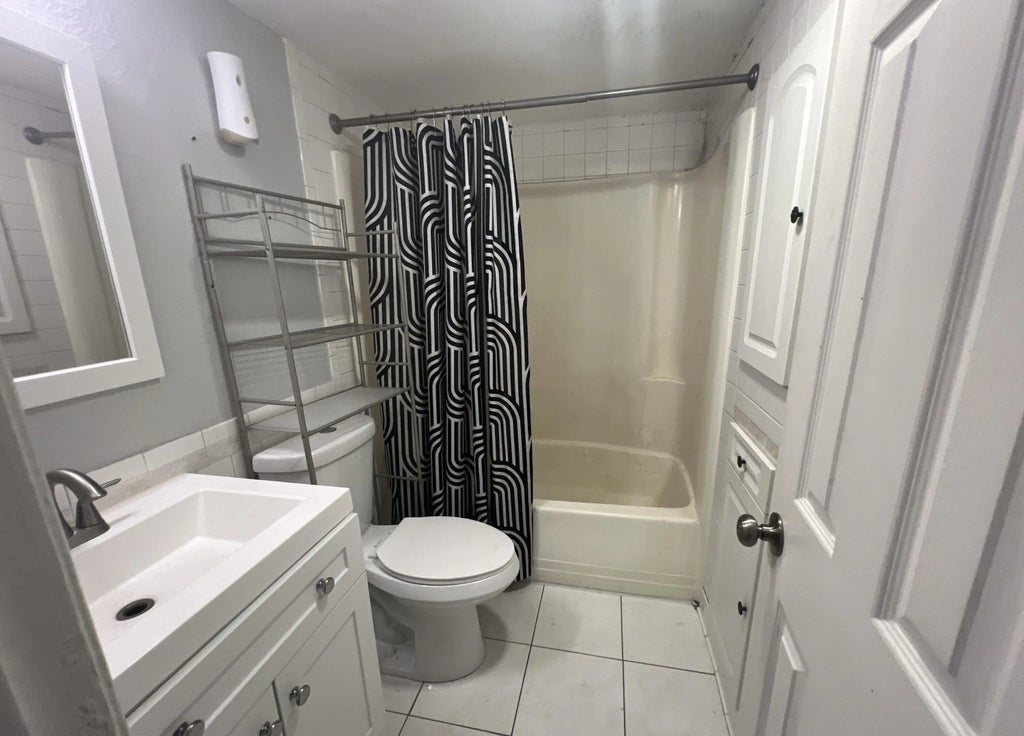 8 of 20 - 209 W Miracle Strip Parkway Apt A304, Mary Esther, FL