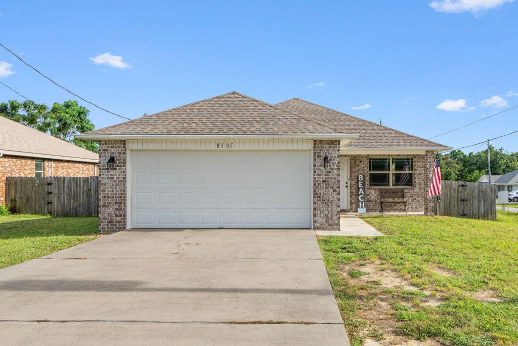 1 of 27 - 8505 Carlos Street, Navarre, FL