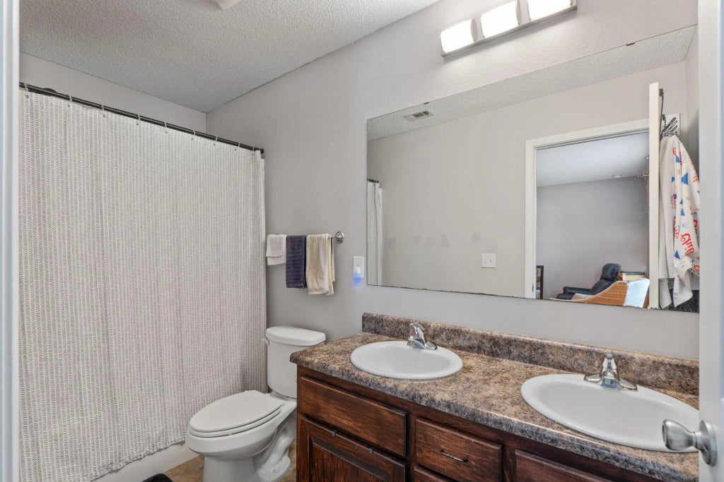15 of 27 - 8505 Carlos Street, Navarre, FL