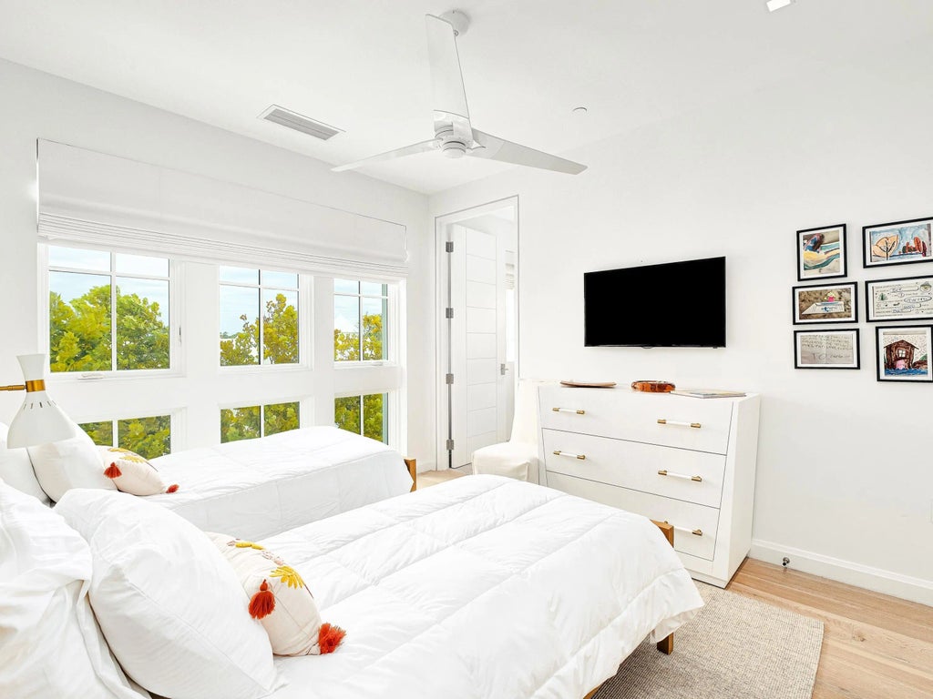 15 of 20 - 70 Governors Court C302, Alys Beach, FL