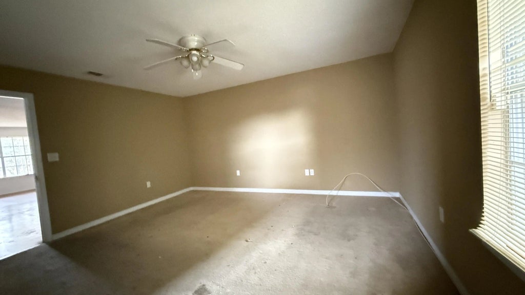 8 of 10 - 292 E North Avenue, Crestview, FL