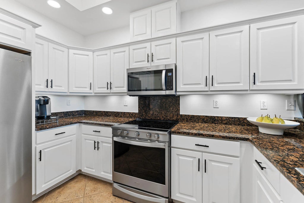 14 of 45 - 9961 E County Hwy 30a 205, Alys Beach, FL