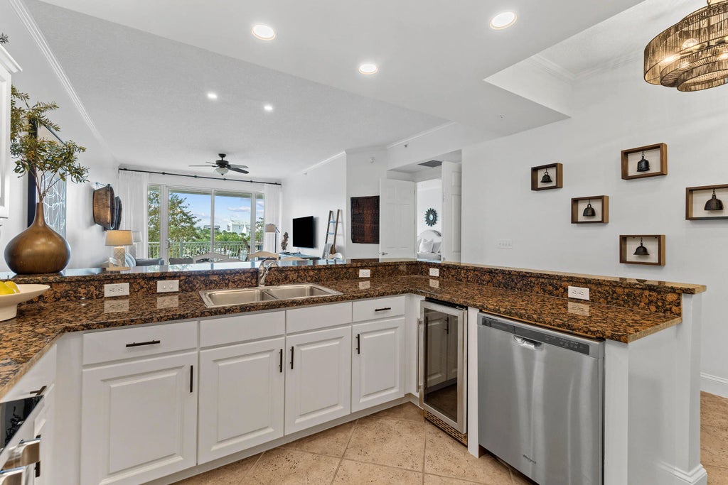 15 of 45 - 9961 E County Hwy 30a 205, Alys Beach, FL