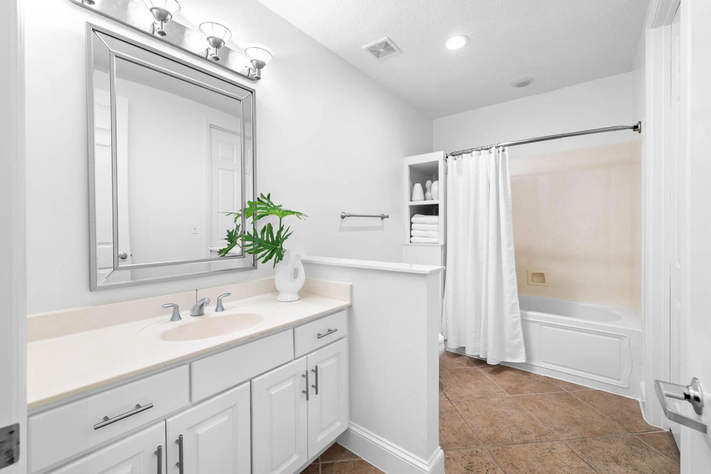 32 of 45 - 9961 E County Hwy 30a 205, Alys Beach, FL