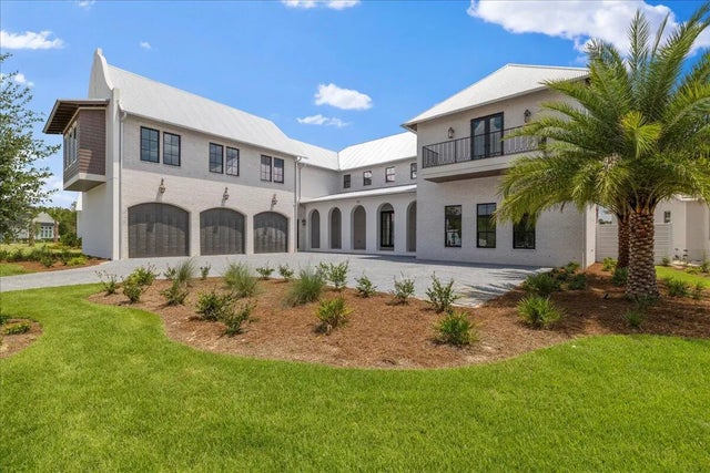 Photo of Listing #983625