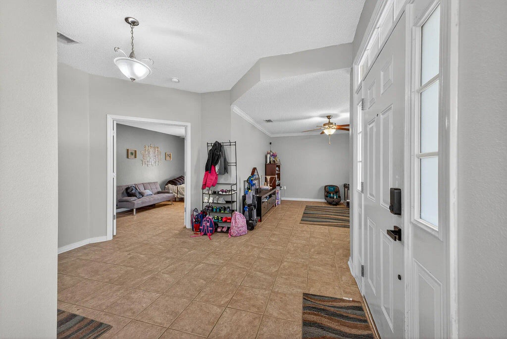7 of 25 - 210 Citadel Lane, Crestview, FL