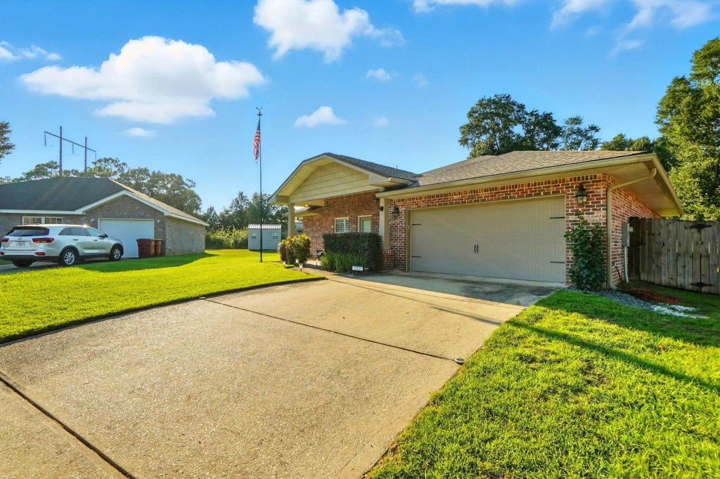 9 of 41 - 212 Eleases Crossing, Crestview, FL