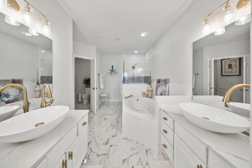 25 of 67 - 8601 W Surf 15 Drive 15w, Panama City Beach, FL
