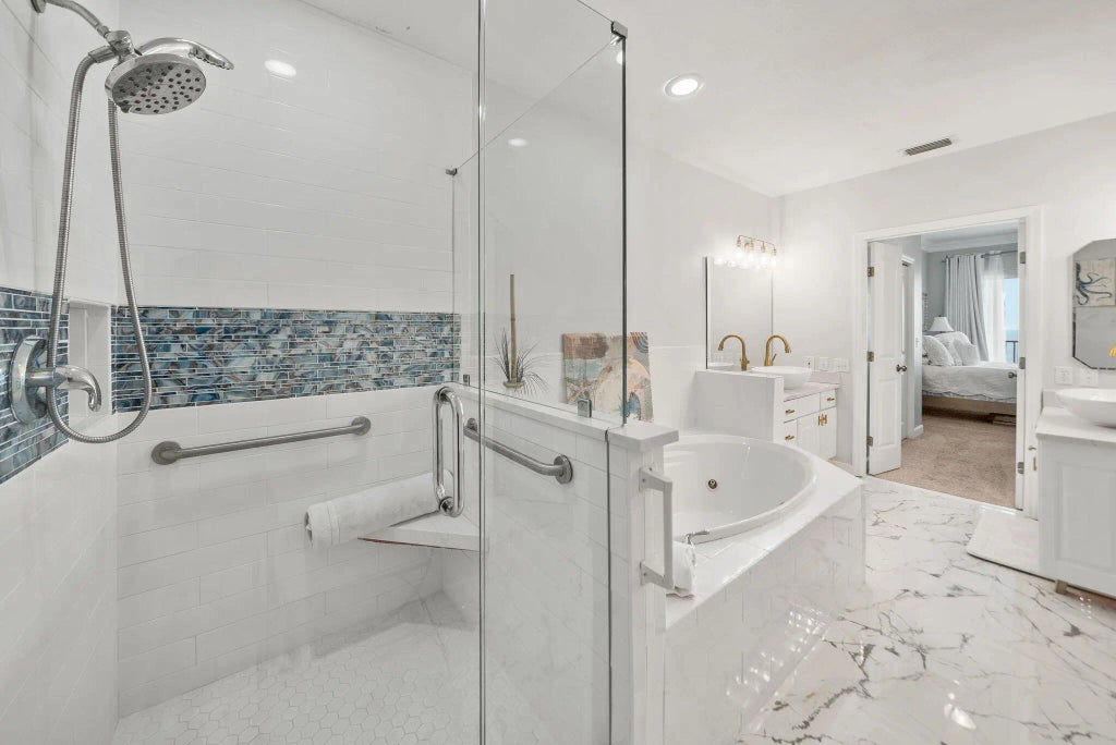 29 of 67 - 8601 W Surf 15 Drive 15w, Panama City Beach, FL