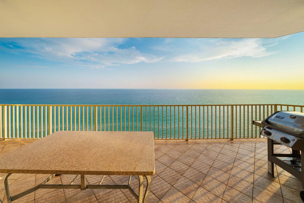 39 of 67 - 8601 W Surf 15 Drive 15w, Panama City Beach, FL