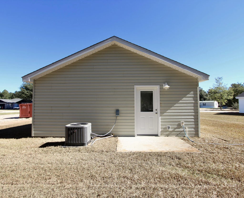18 of 20 - 5654 Falcon Way, Crestview, FL