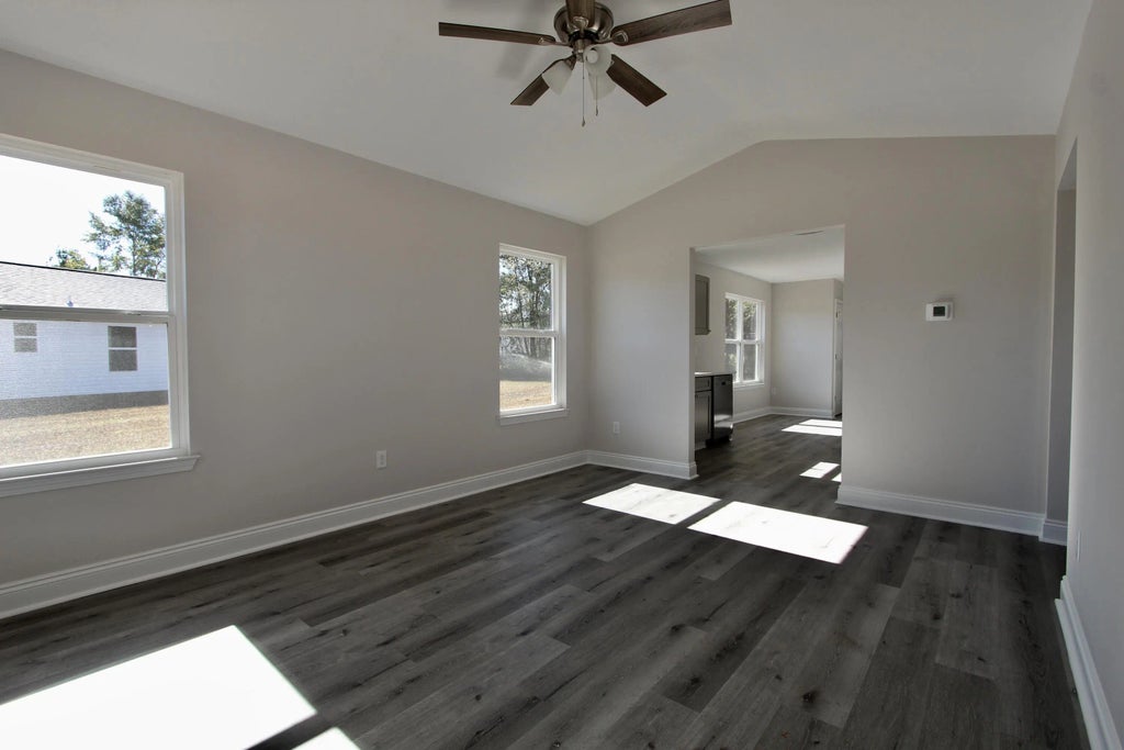 3 of 20 - 5654 Falcon Way, Crestview, FL