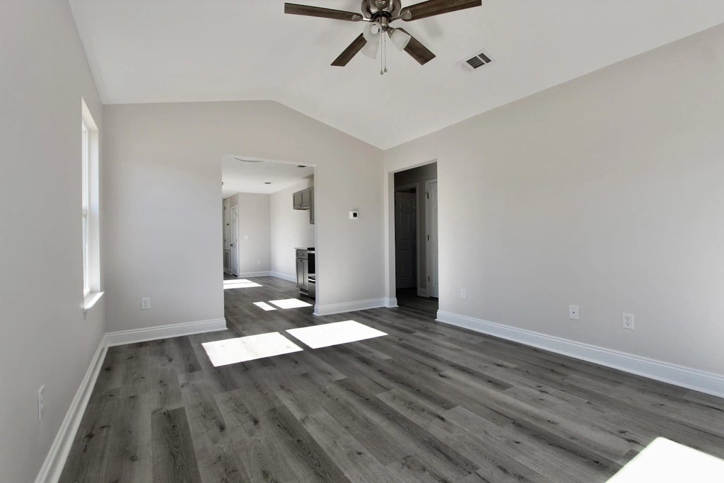 5 of 20 - 5654 Falcon Way, Crestview, FL