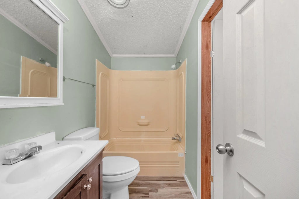 23 of 27 - 211 Evergreen Drive, Mary Esther, FL