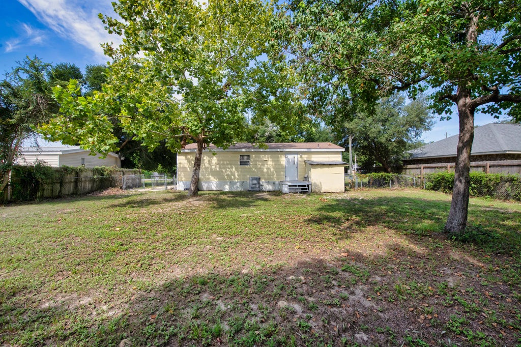 26 of 27 - 211 Evergreen Drive, Mary Esther, FL