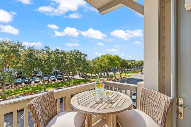 104 N Barrett Square # 2a, Inlet Beach.