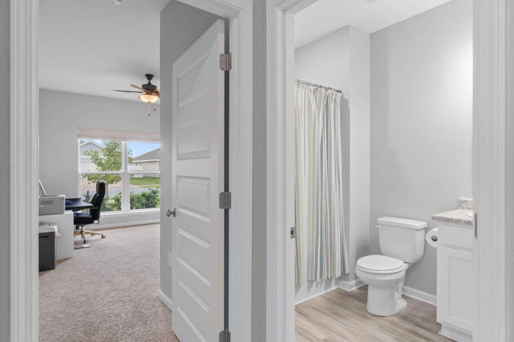 27 of 42 - 38 Silverthorn Street, Freeport, FL